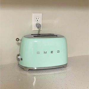 Smeg Toaster